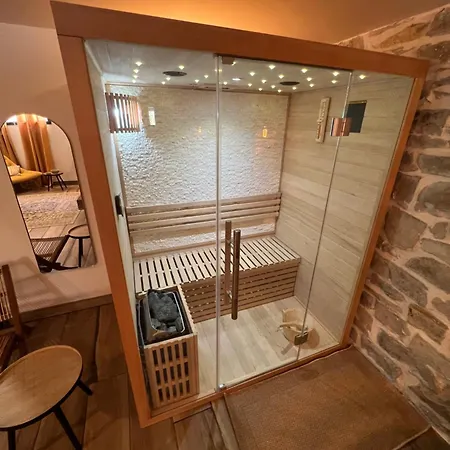 ヴィラ La Parenthese ミヨー