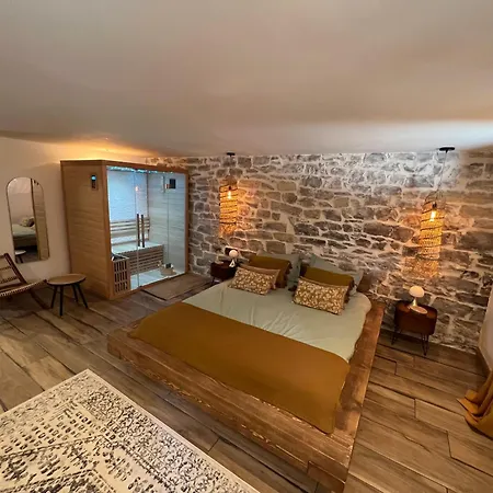 Villa La Parenthese Millau